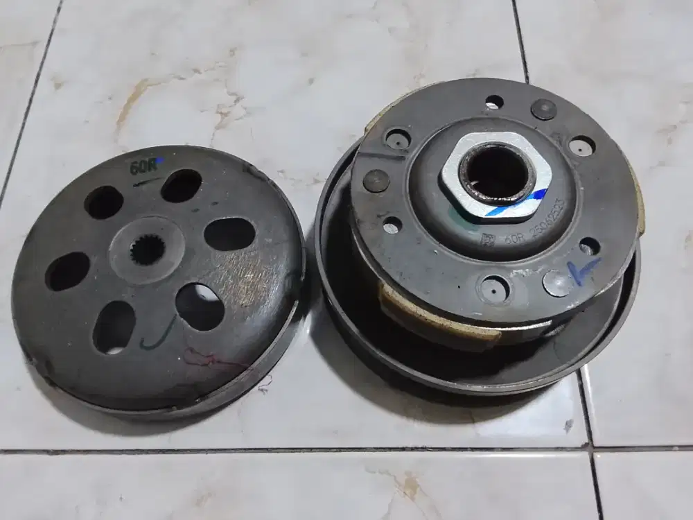 Jual puli,tank bensin,headlem lampu depan vario 125 cbs iss