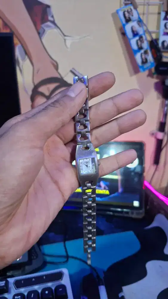 Jam tangan vintage Fendi