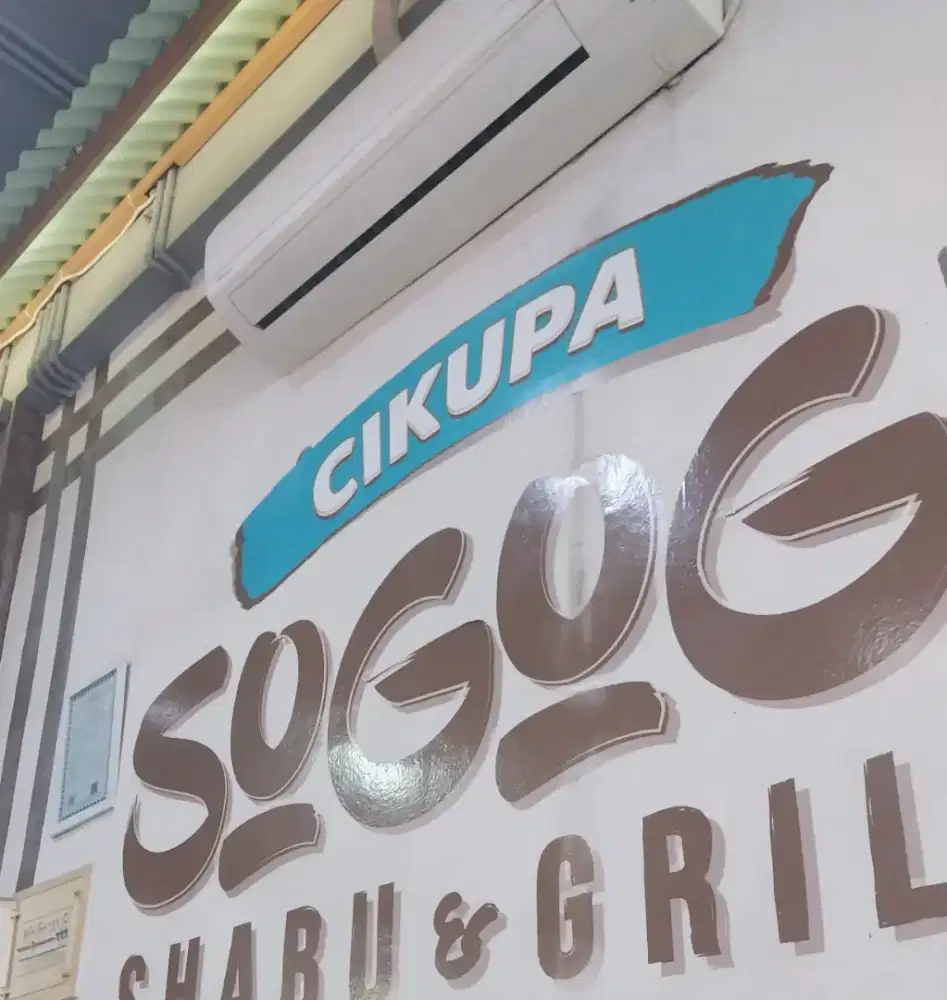 Lowongan pekerjaan sebagai waiter pelayan