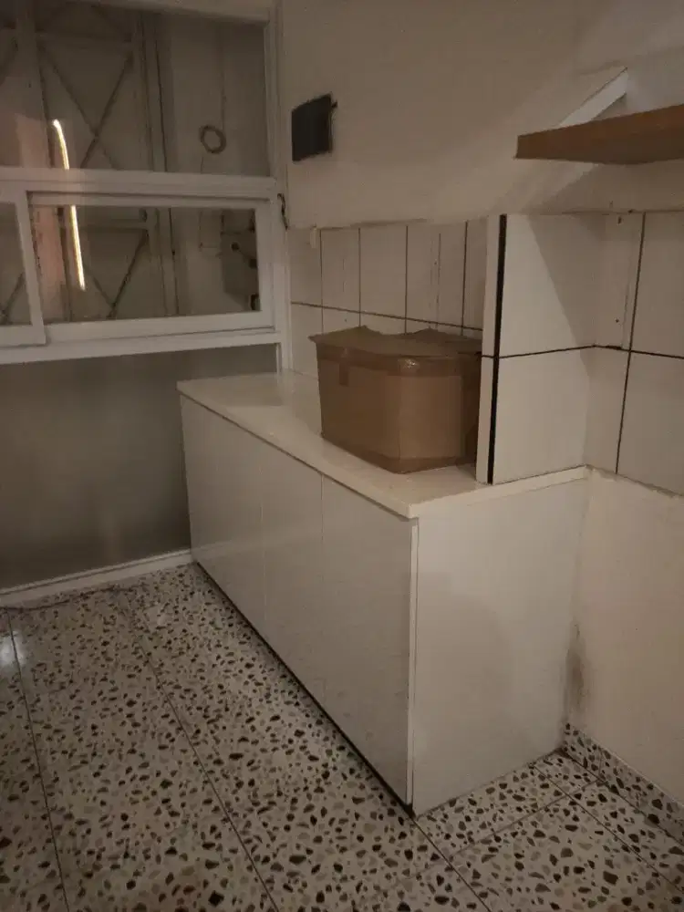 Dijual Kabinet 4 pintu