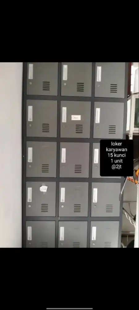 Dijual Loker Besi 15 pintu