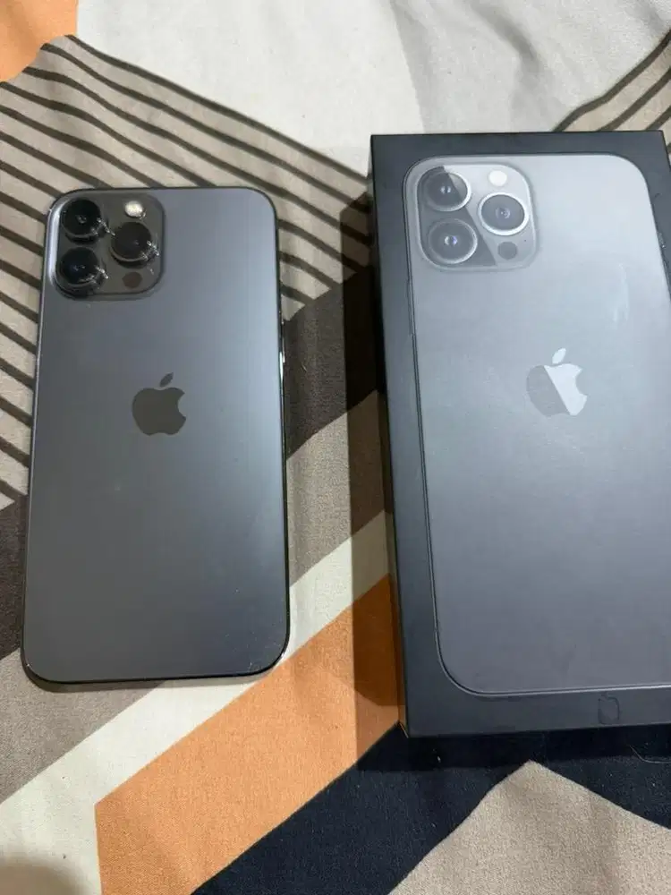 Jual iPhone 13 Pro Max Graphite 256GB