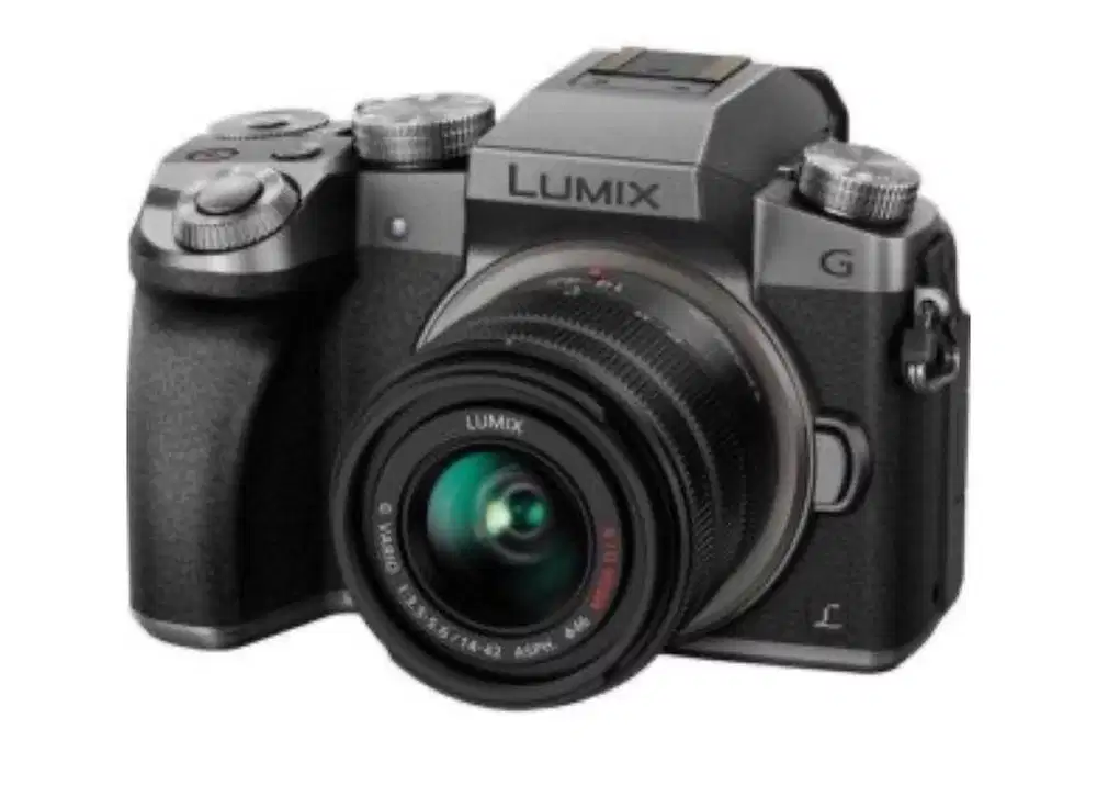 Kamera Lumix G7 bekas