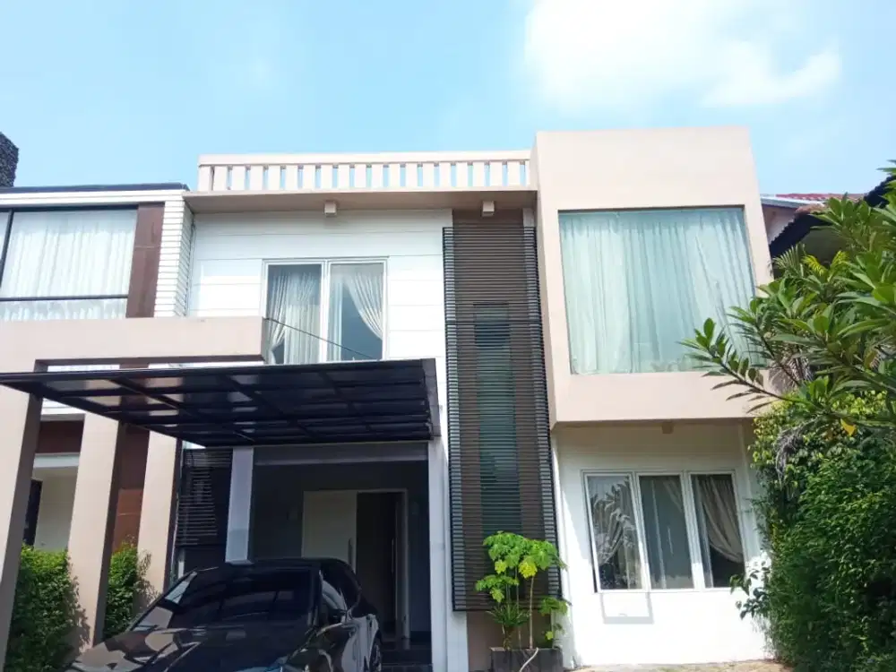 Serius Jual Rumah Terawat Mewah 2,5 lantai di Jakarta Selatan. Akses strategis Palmerah & Permata Hijau