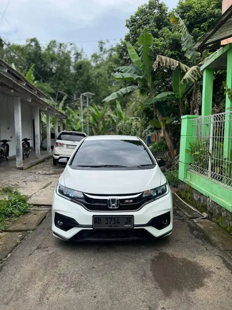 HONDA JAZZ RS AT FACELIFT GK5 2019