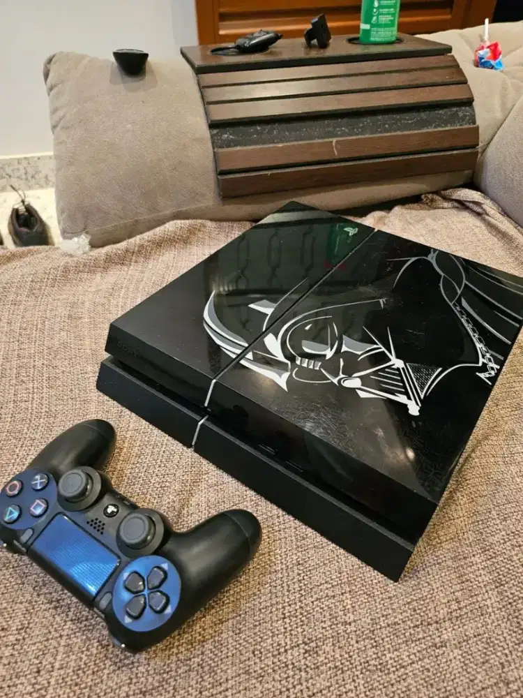 PS4 Star Wars Edition 500GB Seri 12 – Limited siap main