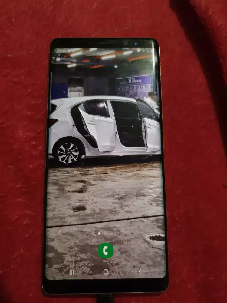 Samsung Note 8 6/64 Dual sim
Minus ringan
Cuma retak halus