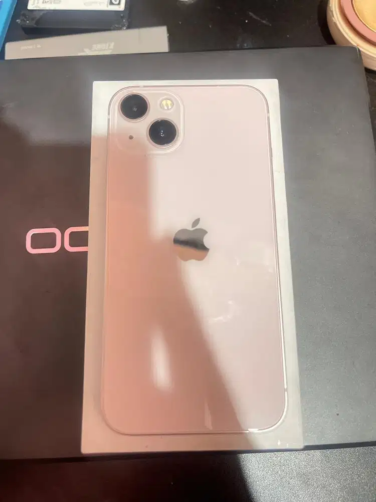 Iphone 13 128gb resmi beacukai setara ibox