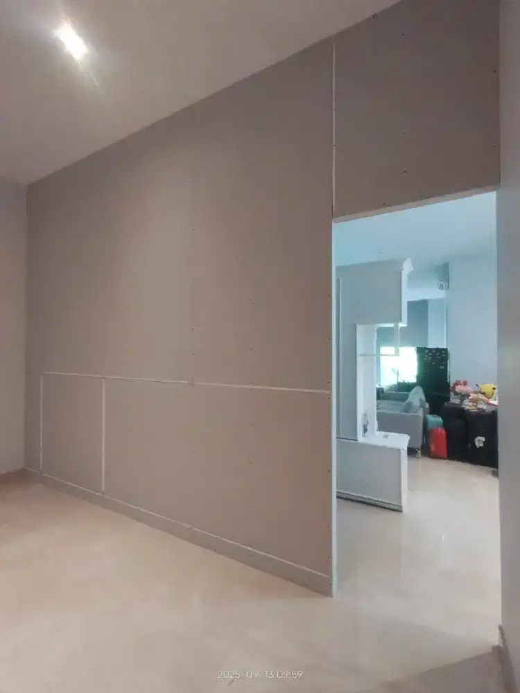 Dekorasi rumah partisi gypsum dan pvc murah jasa pasang