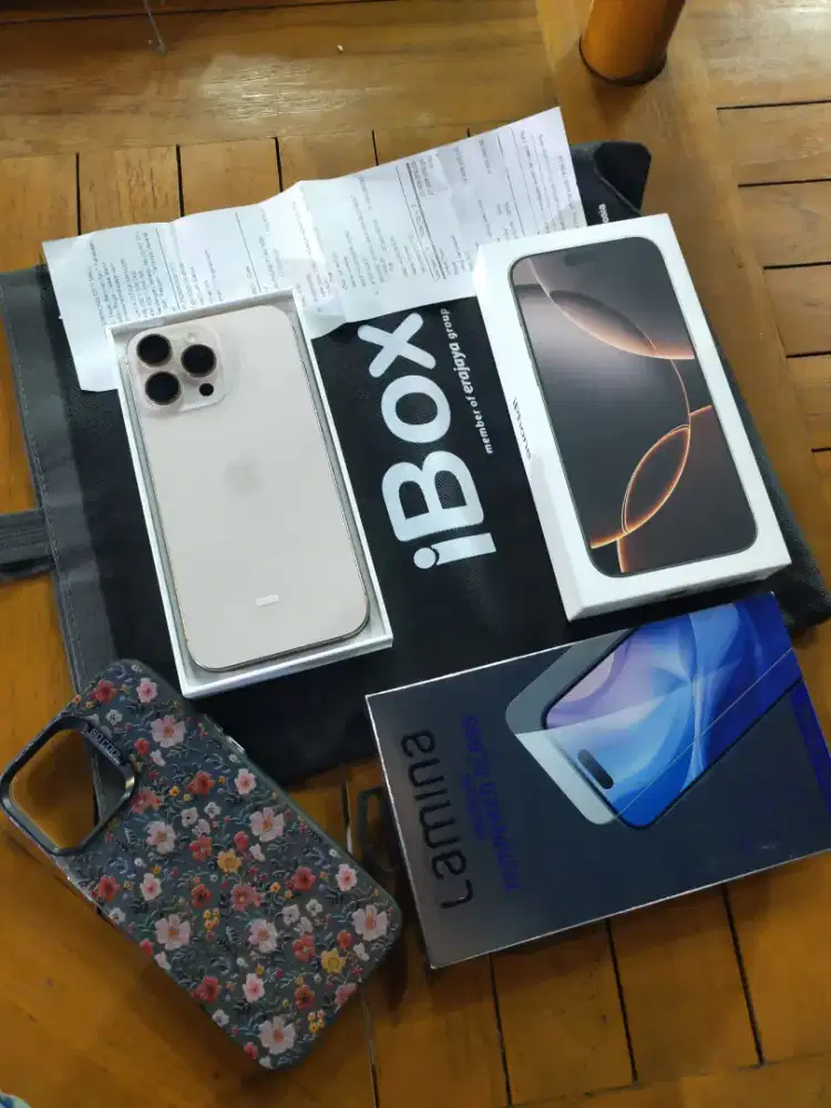 iPhone 16 Pro Max iBox