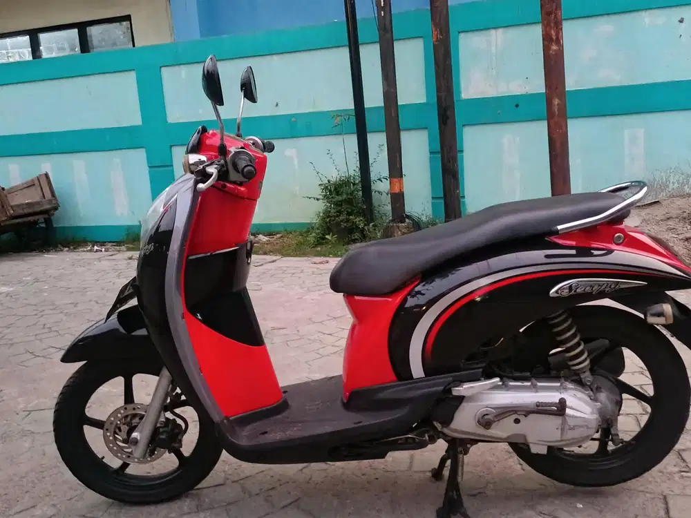 Honda Scoopy 2012 stater tokcer halus mulus orsinil