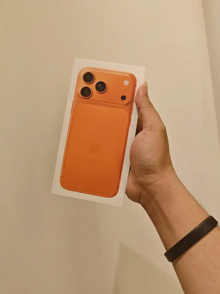 Ready! 1 Unit iPhone 17 Pro Max 512 Cosmic Orange Resmi iBox