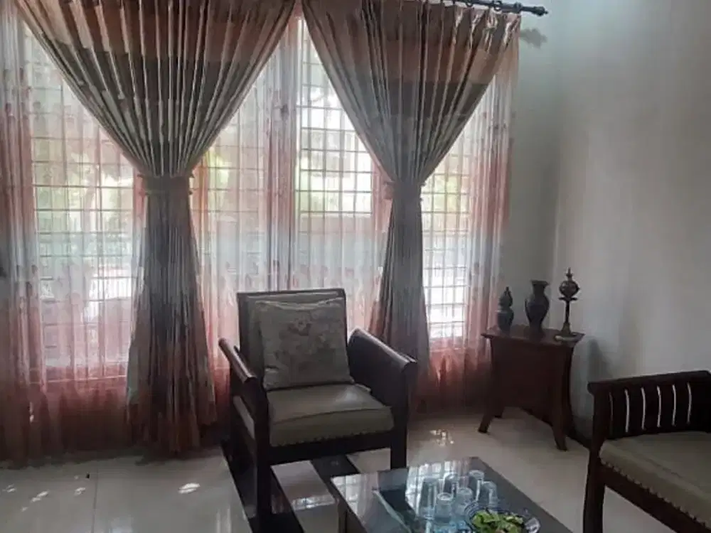 Jual Sangat Murah Rumah Bagus dan Luas Strategis di Kasuari Bintaro Sektor 9 (SD)