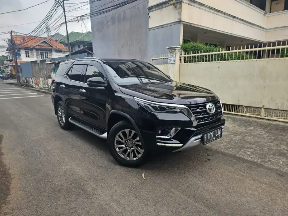 TDP 50 Jt Angs Termurah All New Fortuner VRZ 2021 Diesel Matic Hitam