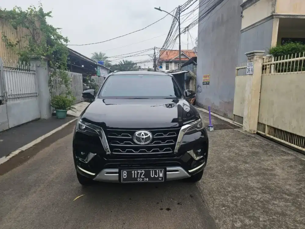TDP 50 Jt Angs Termurah All New Fortuner VRZ 2021 Diesel Matic Hitam
