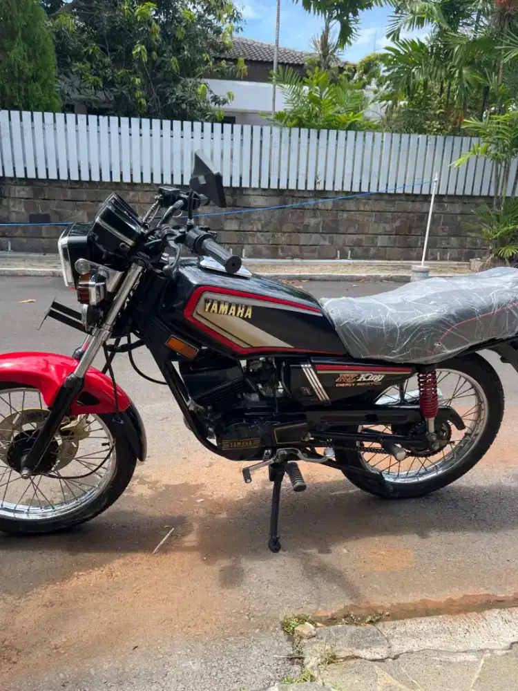 RX King Cobra 1993 restorasi 96% orisinil, cocok untuk kolektor