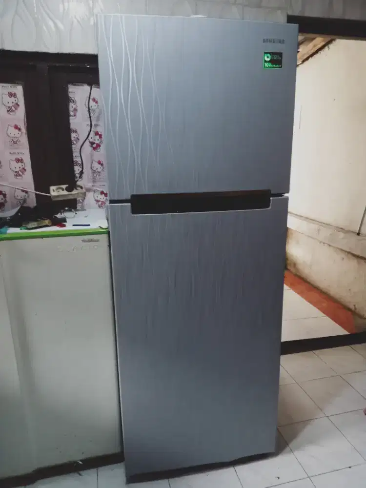 Kulkas Samsung inverter super jumbo