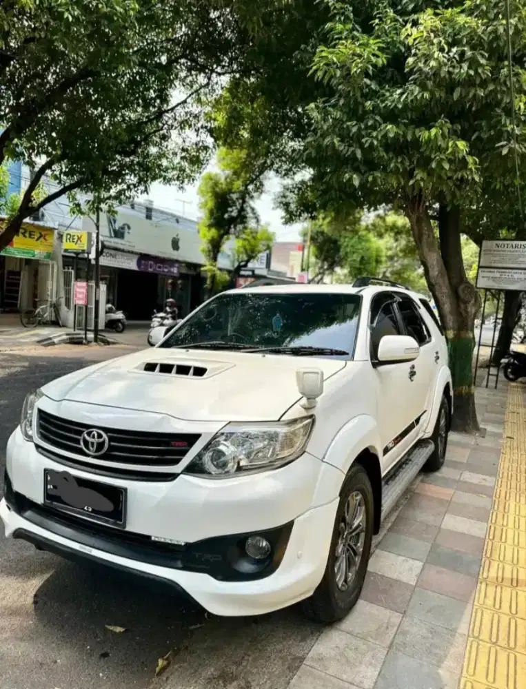 Toyota Fortuner 2.5 G 2015 A.T