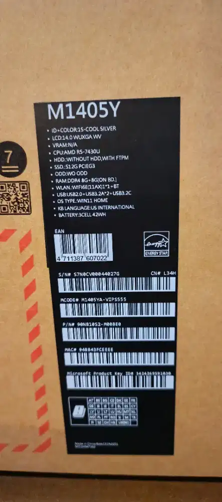 ASUS Vivobook M1405Y