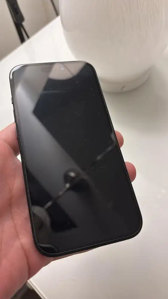 Dijual Apple Iphone 15 128gb 128 giga black hitam