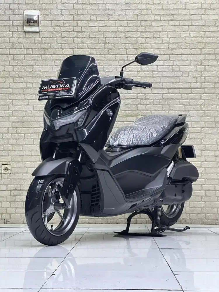 km 8rb Gres‼️ Yamaha Nmax Neo S Keyless 2024 - Zaky Mustika
