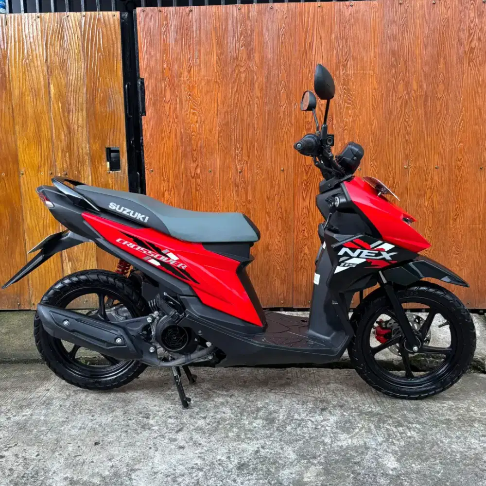 NEX CROSSOVER 2024 PAJAK PANJANG MULUS KM LOW SIAP PAKAI