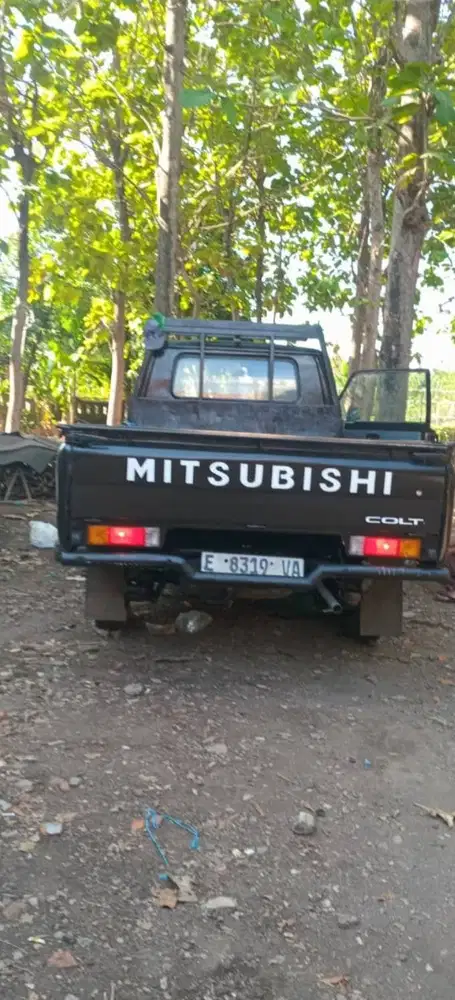 Mitsubishi L300 thn 83 bensin