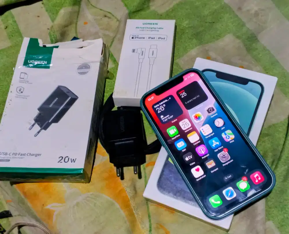 iPhone 12 128gb inter include casan ugreen 20W Fullset
