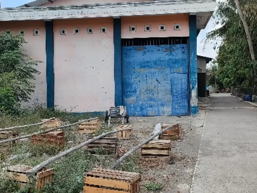 Dijual gudang bekas tembakau dimanisrenggo