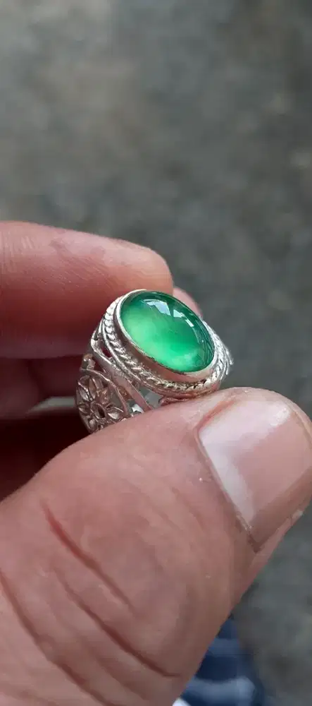Idocrase Lumut Emerald
Dim 11x7x4