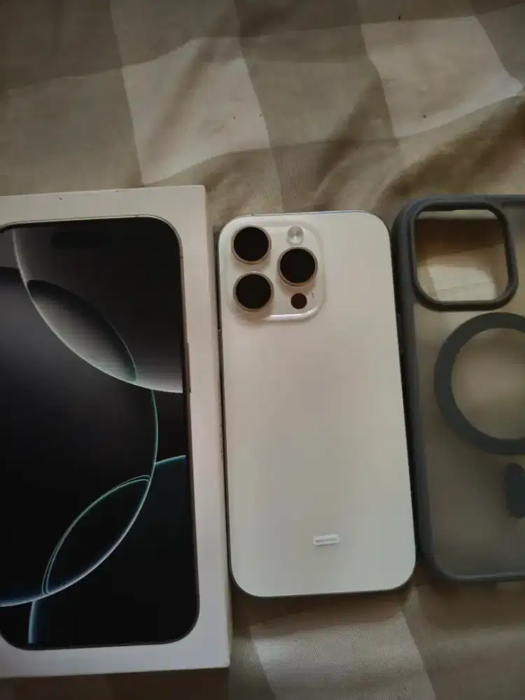 Iphone 16 Pro 128 Ibox Garansi Oktober 2026