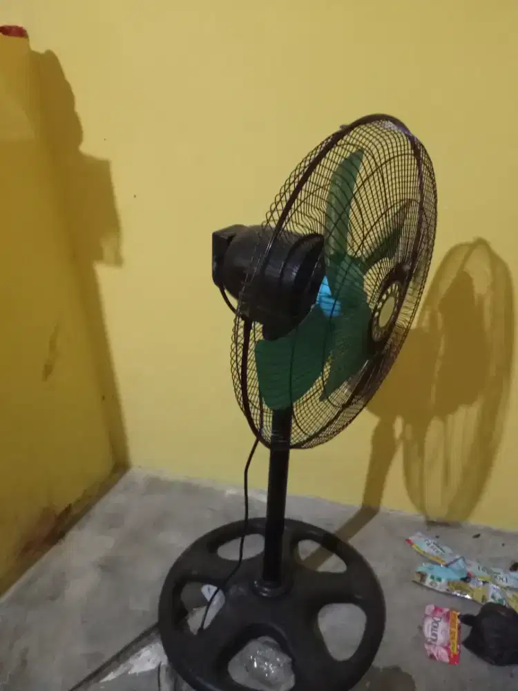 Kipas Angin bekas