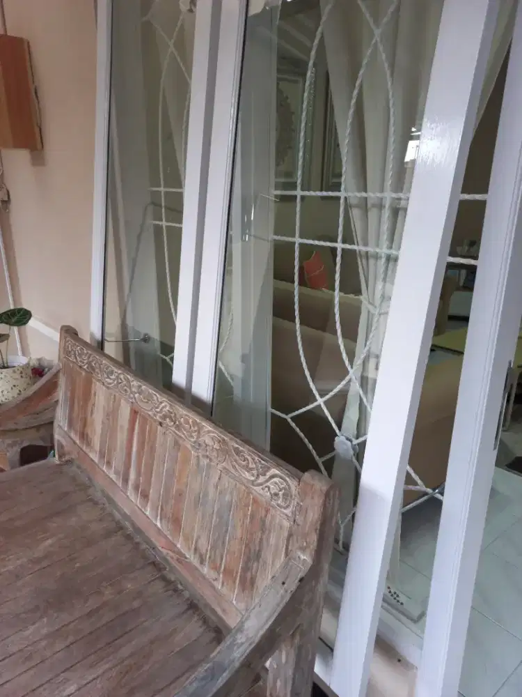 dijual rumah semi furnish