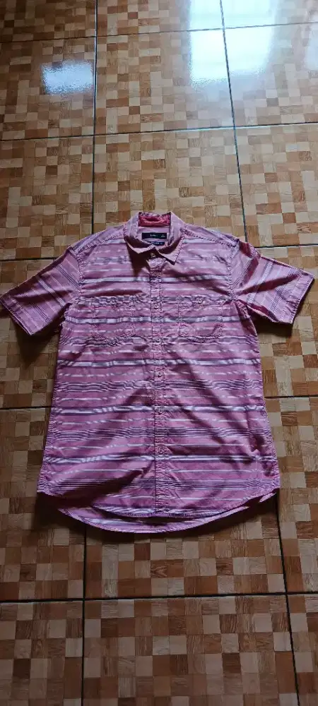 Kemeja bossini ukuran M