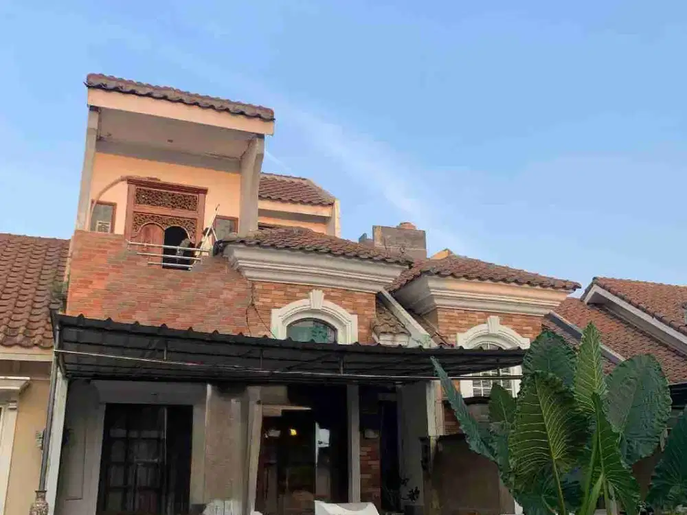 Jual Cepat Rumah Cantik Siap Huni 2,5 Lantai 1,6 M Nego. CitraGran Cibubur.