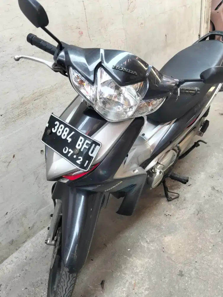 Jual Honda Revo at metik