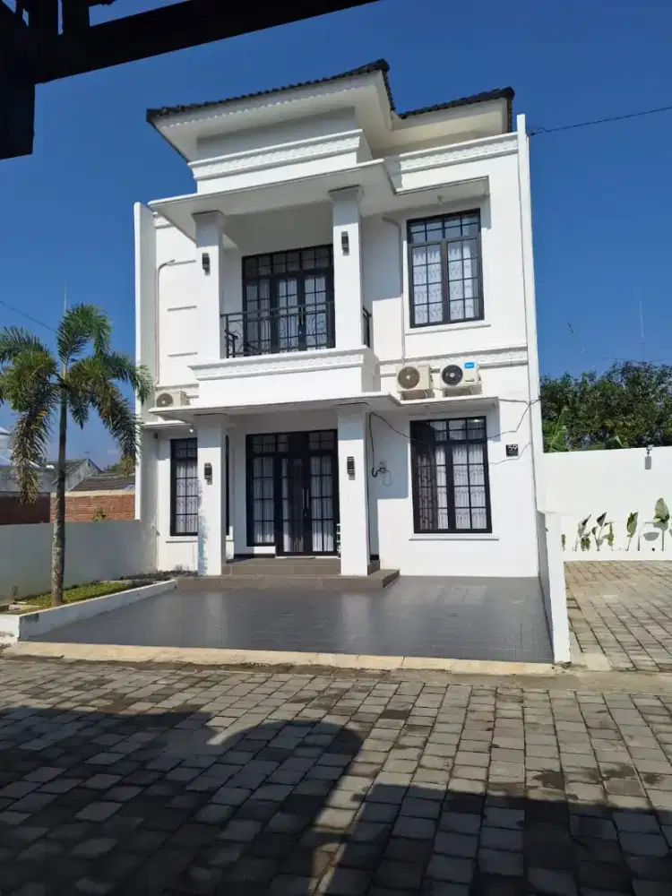 dijual rumah puri tirta mas