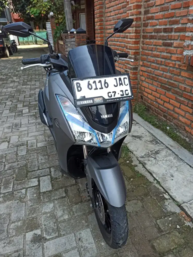 Yamaha Lexi 125 VVA 2020 Km Low Mulus pajak hidup panjang