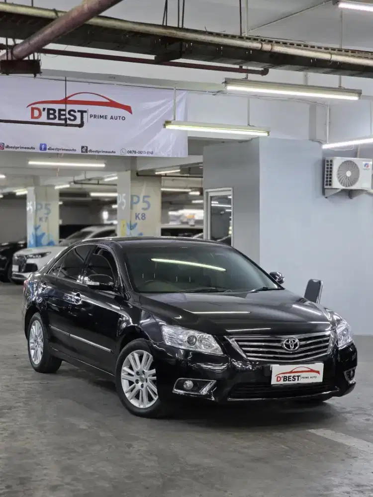 Toyota Camry V at 2011 low km 52rb record