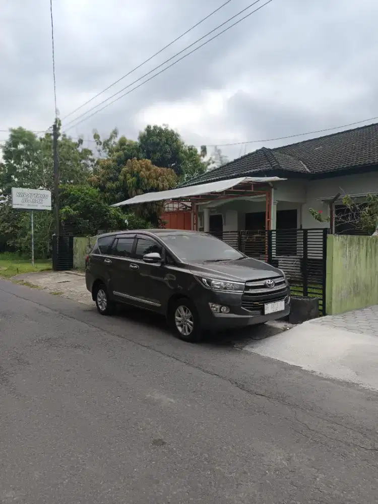 Toyota Innova Reborn 2.0 manual 2017