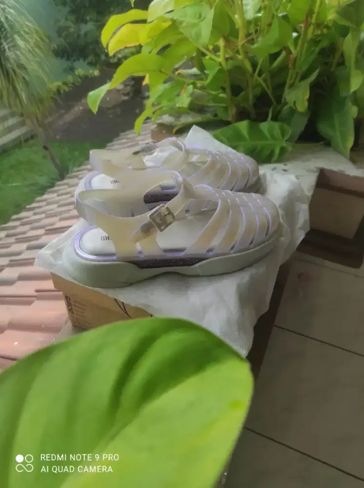 Dijual preloved melissa original