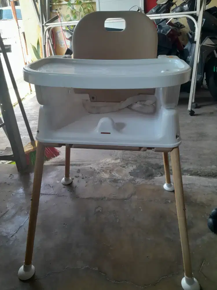 Jual tempat duduk bayi makan