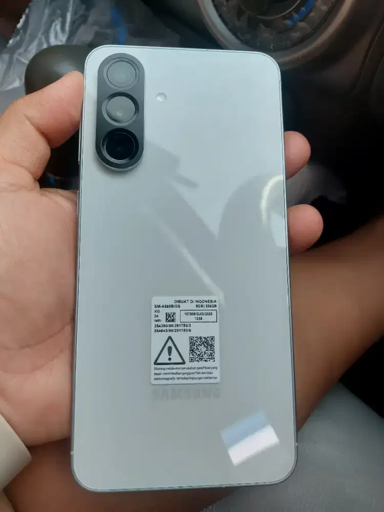 Jual samsung A56 8/258 baru buka dus..free soft case 3 biji