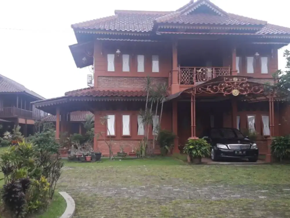 Dijual Rumah Tinggal/Villa Megah!!! di Sukamaju Megamendung, View Gunung Pangrango, Gunung Salak