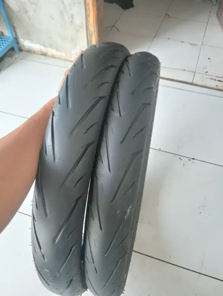 Sepasang ban ring 17 ukuran 70/90 80/90 ring 17 merk irc tubles tubles