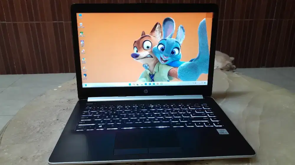 Laptop HP240 G7 core i5 Ram 8GB DDR4 ssd Nvme 512GB Backlight Gen 10