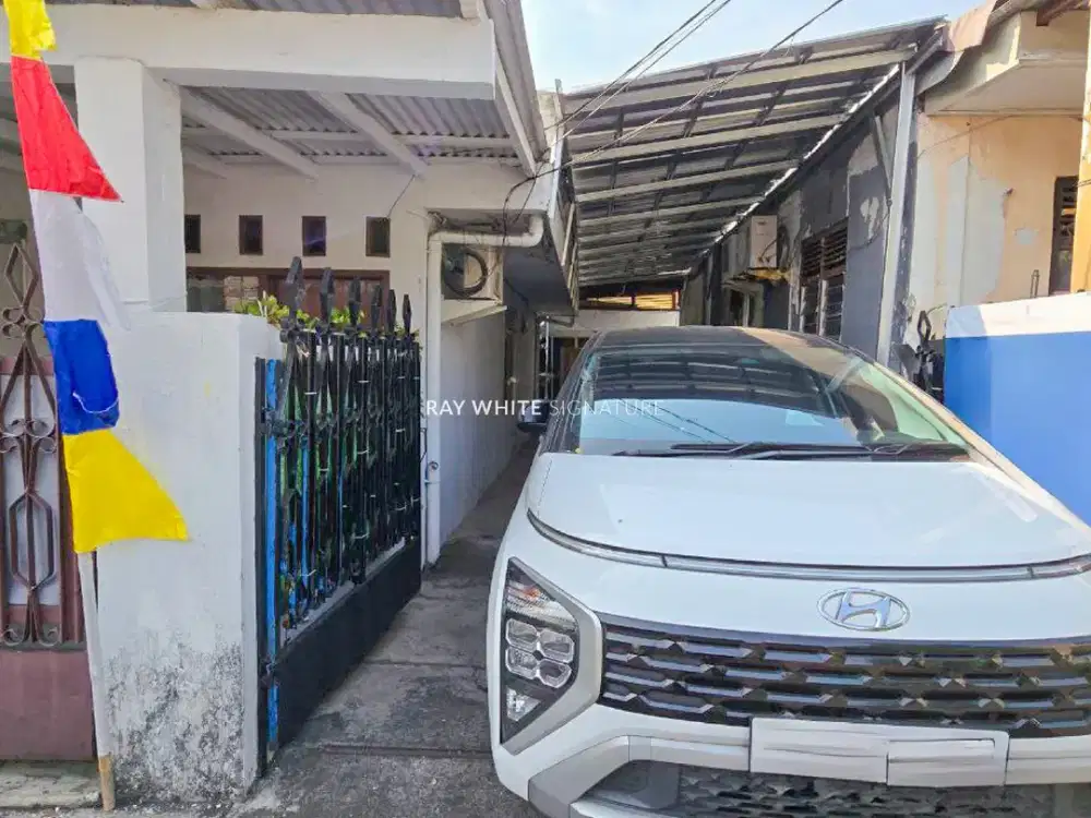 Rumah 3 Bangunan di Jl Persada Menteng Dalam Tebet