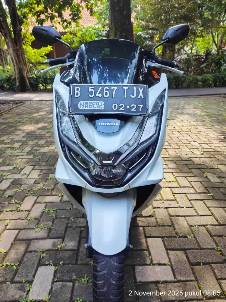 Honda PCX 160 CBS Tahun 2022