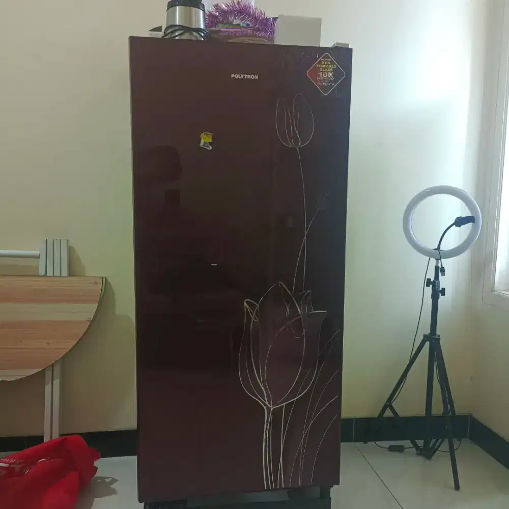 DIJUAL KULKAS 1 PINTU BAGUS