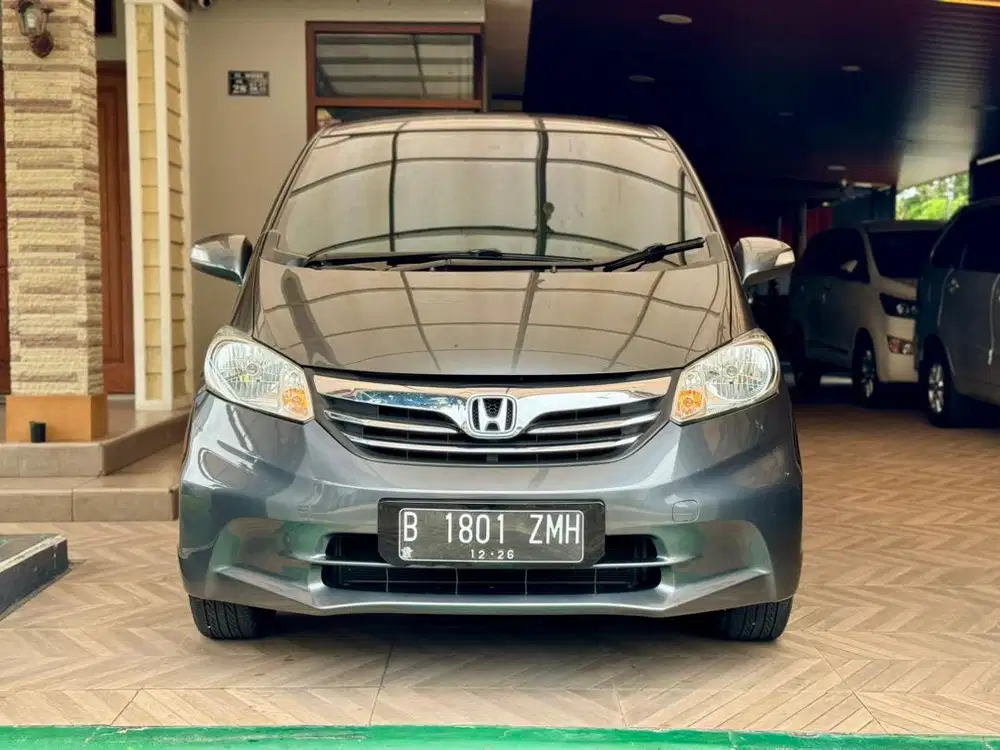 HONDA FREED E PSD ISTIMEWA